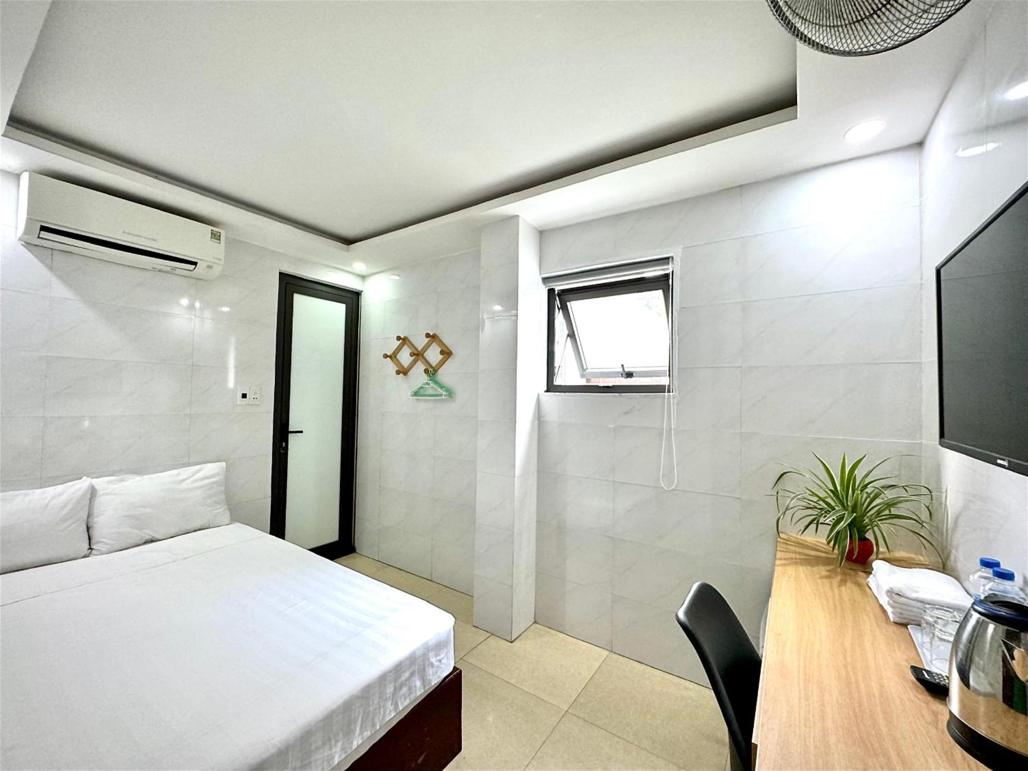 Thanh Hien Hb Hotel Дананг Екстериор снимка