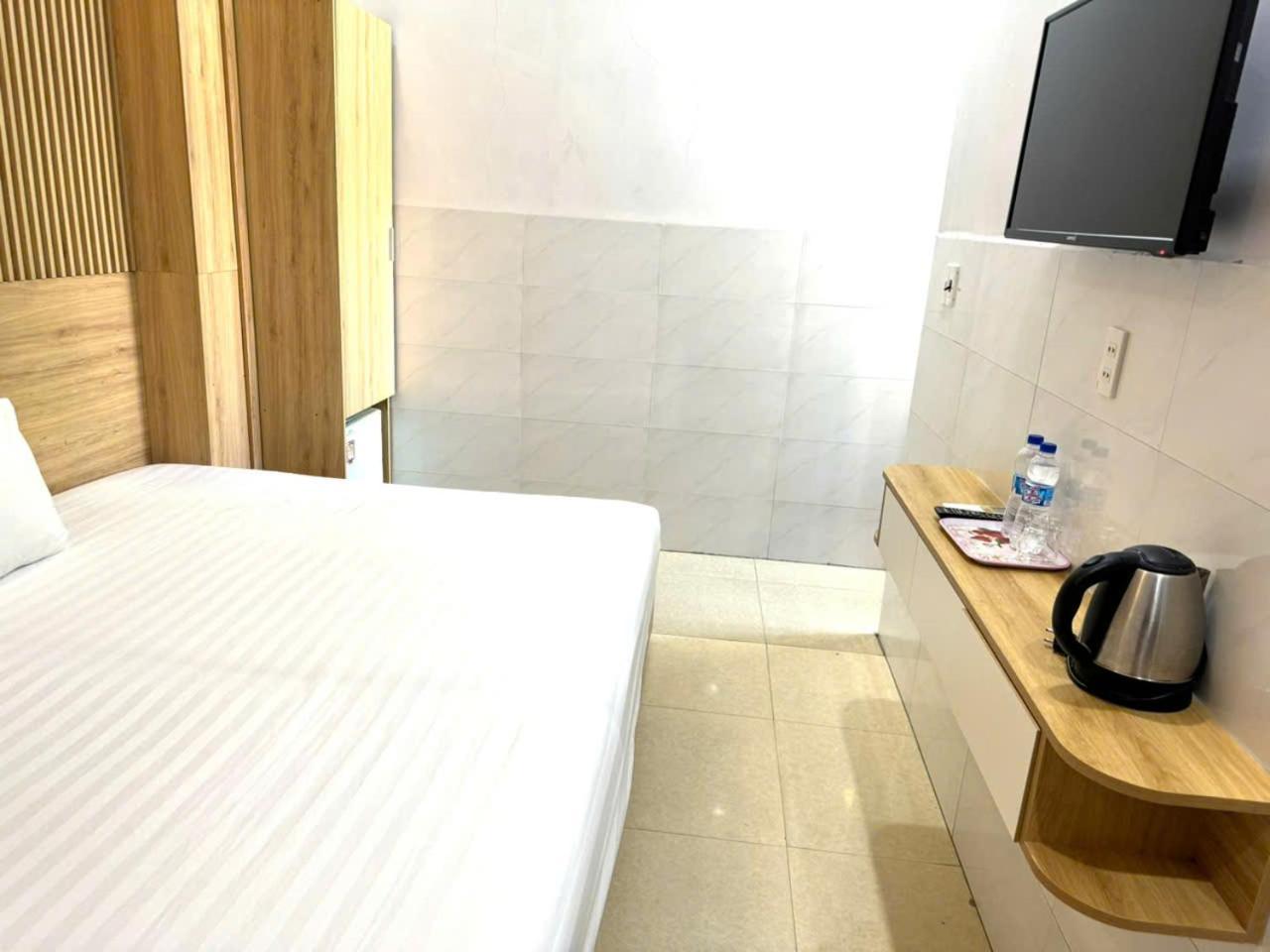 Thanh Hien Hb Hotel Дананг Екстериор снимка