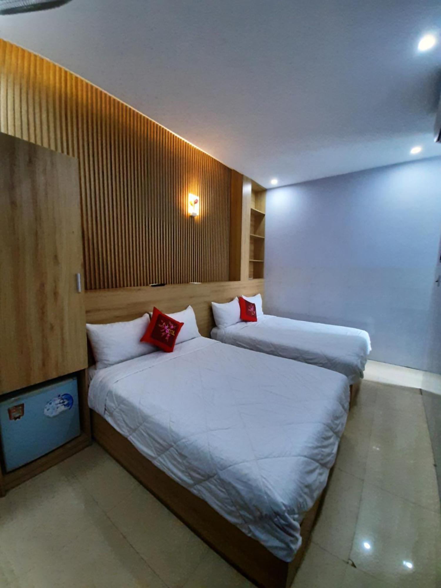 Thanh Hien Hb Hotel Дананг Екстериор снимка